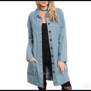 SOLD.   Women’s jean duster.